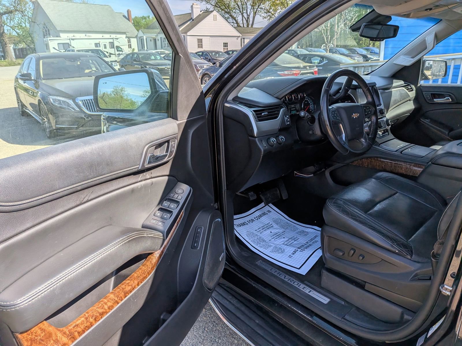 Used 2016 Chevrolet Suburban LTZ image 27