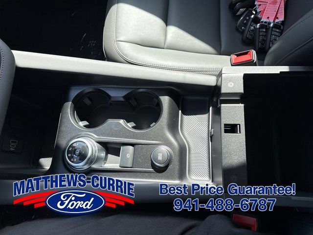 New 2026 Ford Explorer Active w/ Active Comfort Package AWD/4WD image 23
