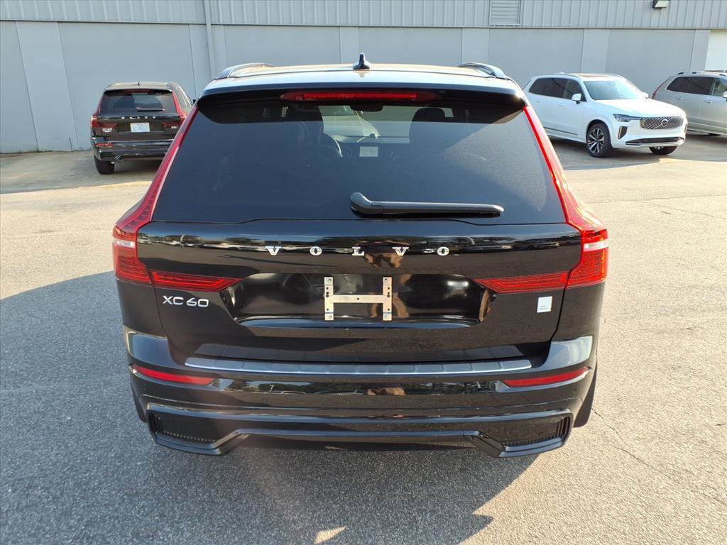Used 2024 Volvo XC60 T8 Polestar w/ Protection Package Premier image 4