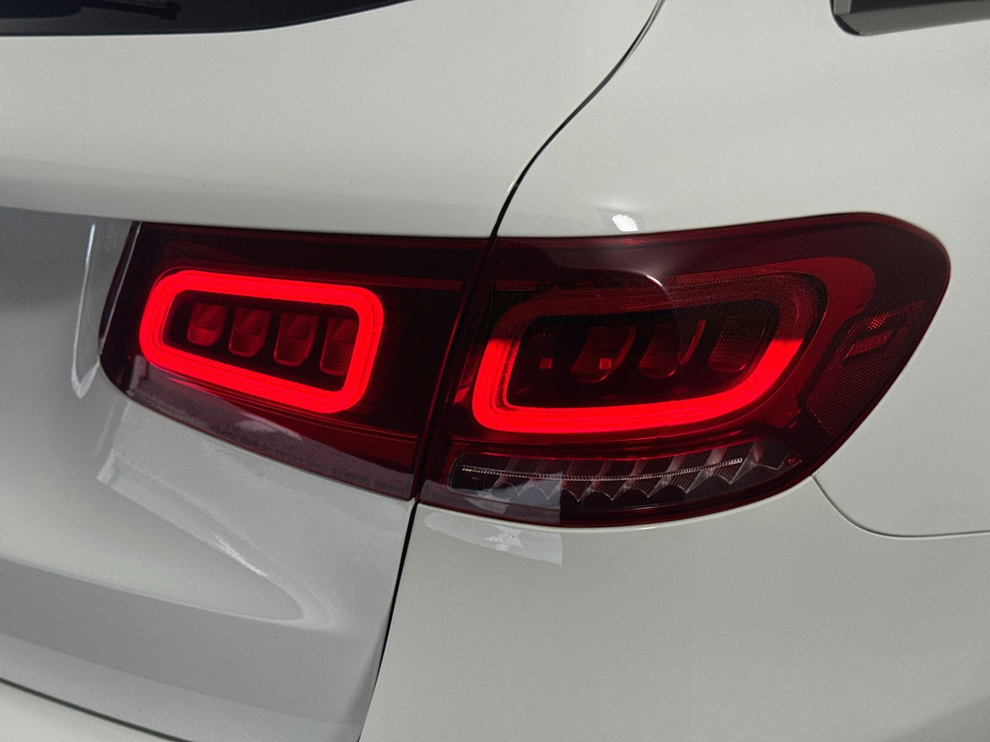 Used 2021 Mercedes-Benz GLC 300 image 34