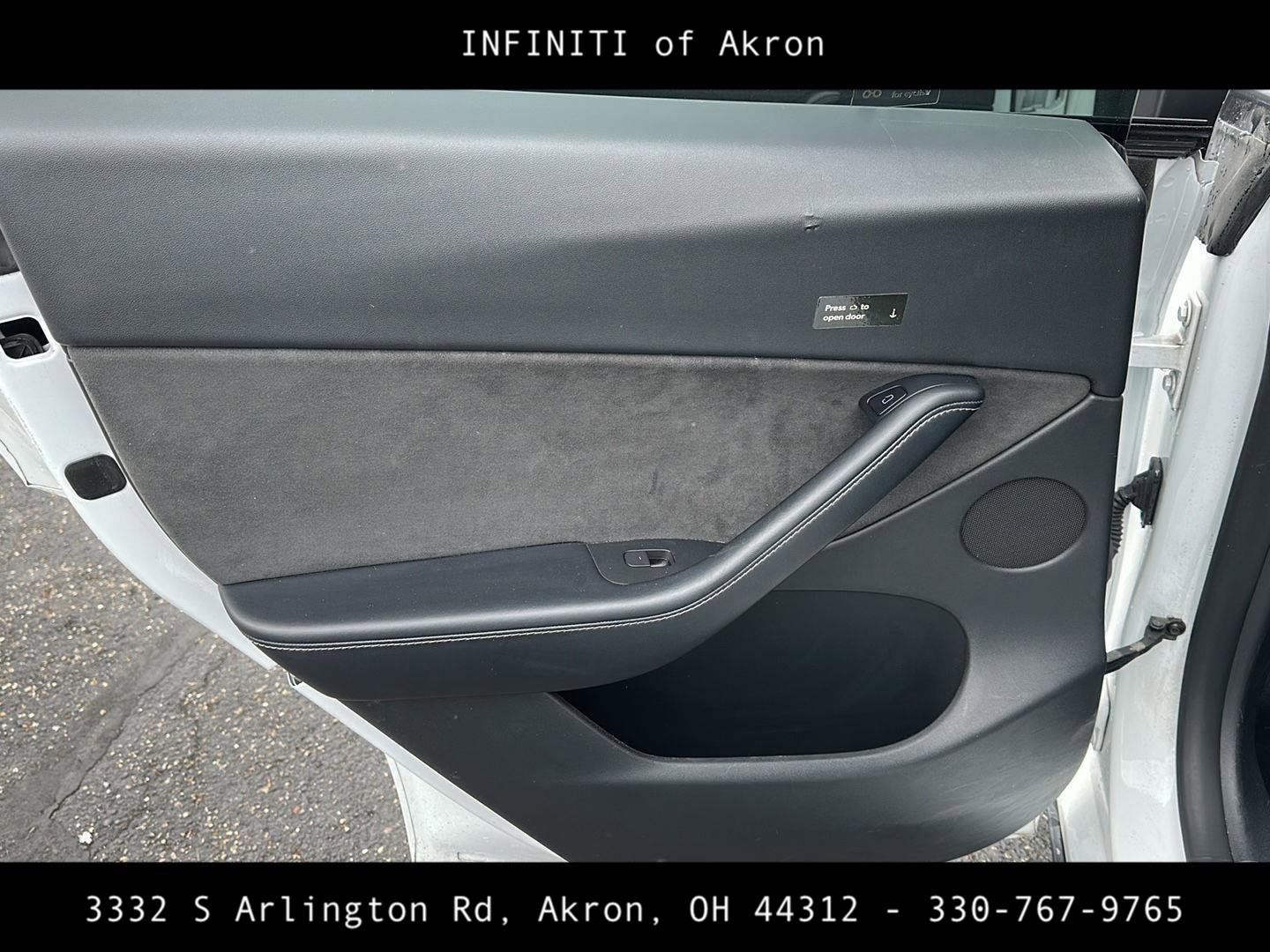 Used 2022 Tesla Model Y Long Range image 31