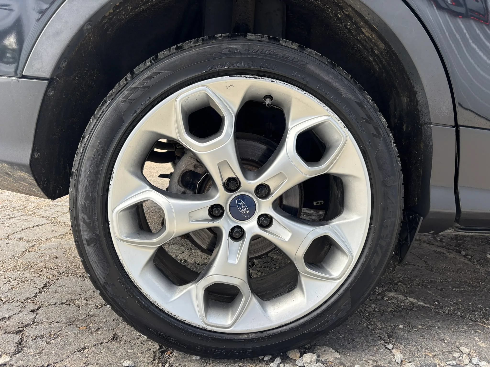 Used 2013 Ford Escape Titanium w/ Parking Technology Pkg FWD image 8
