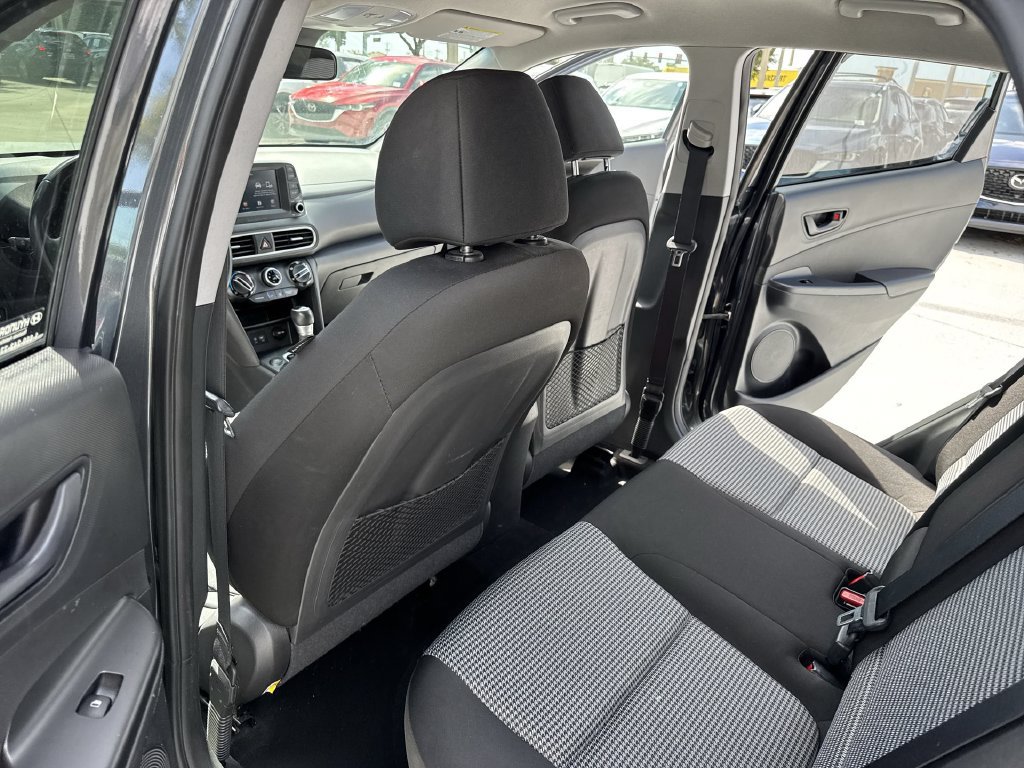 Used 2019 Hyundai Kona SEL FWD image 34
