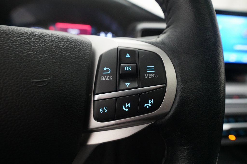 Used 2022 Ford Explorer XLT w/ Equipment Group 202A image 19