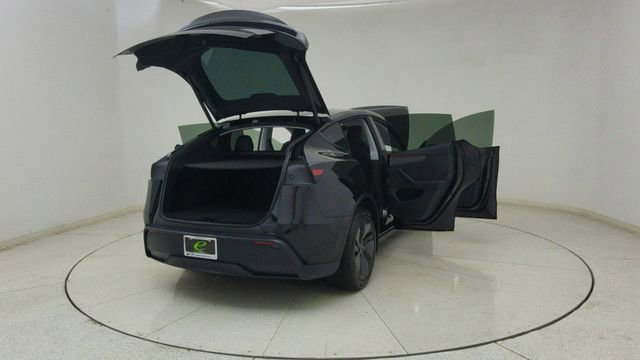 Used 2026 Tesla Model Y Long Range image 73