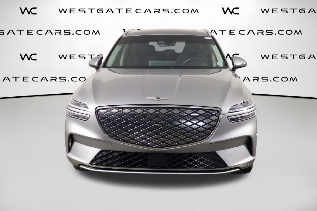 Used 2023 Genesis Electrified GV70 AWD/4WD image 2