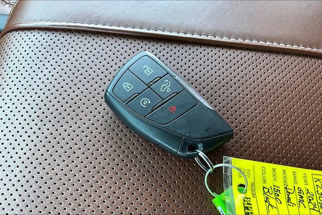 Used 2024 GMC Sierra 1500 Denali Ultimate AWD/4WD image 35