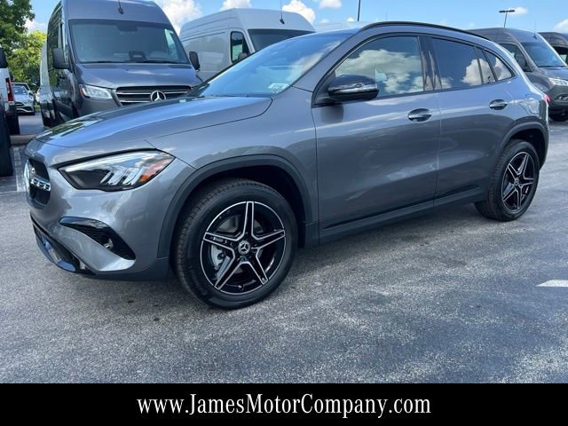 Certified 2026 Mercedes-Benz GLA 250 4MATIC image 1