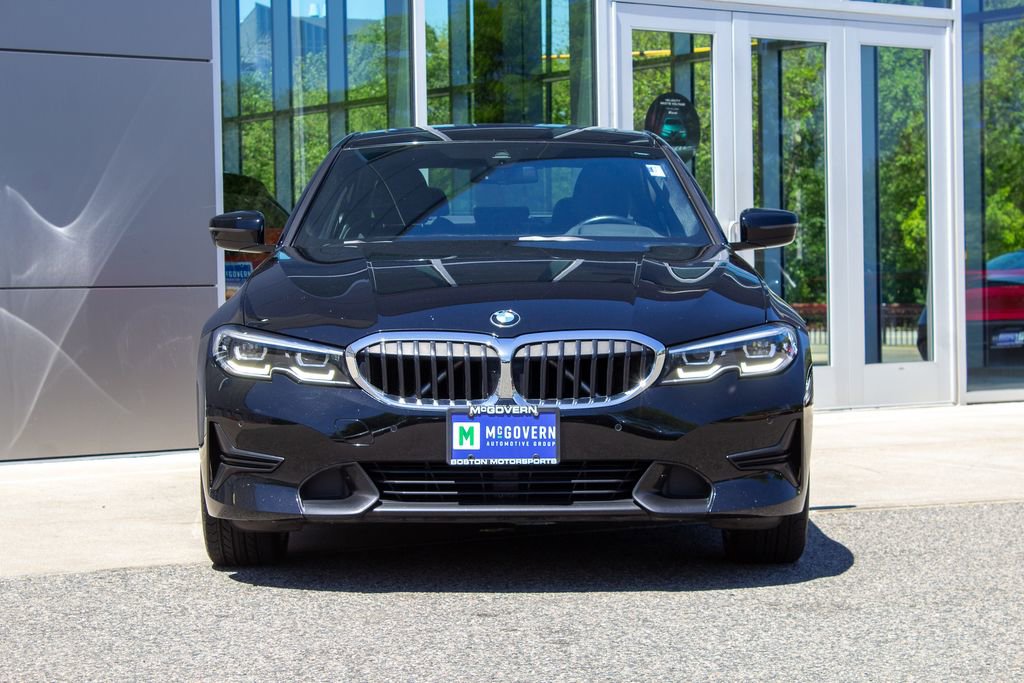 Used 2020 BMW 330i xDrive Sedan w/ Premium Package AWD/4WD image 2