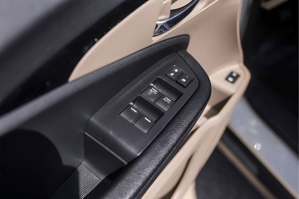 Used 2019 Honda Pilot Elite image 26