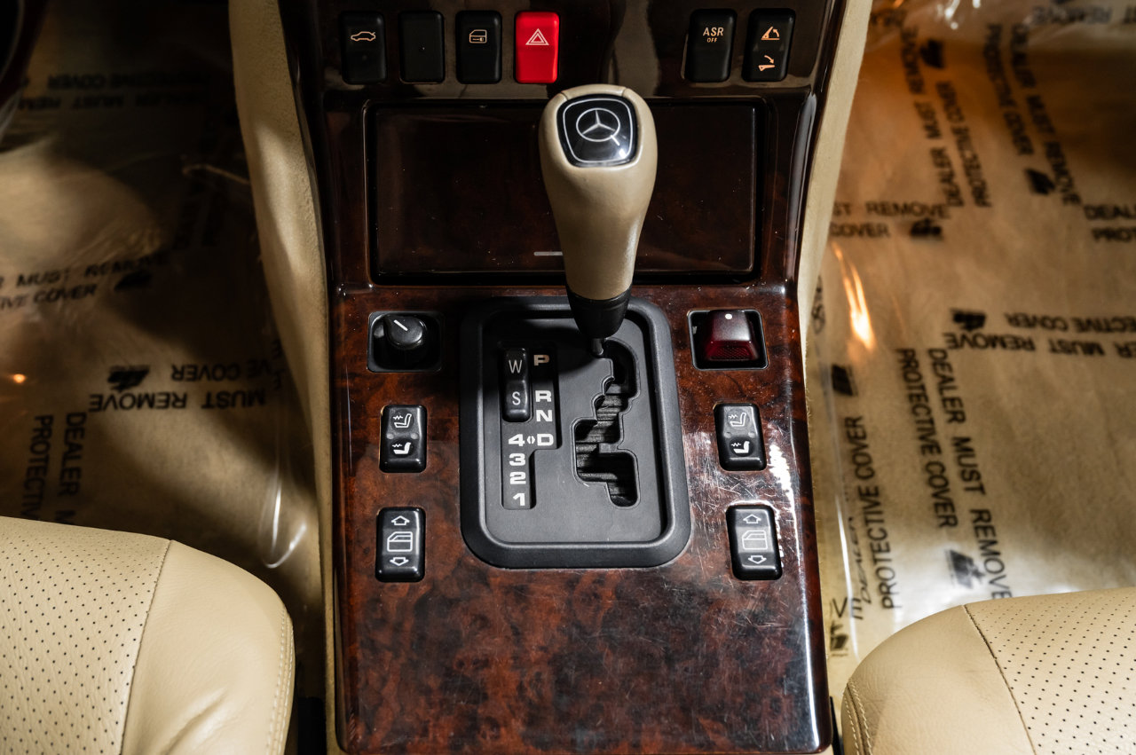 Used 1998 Mercedes-Benz SL 500 image 26