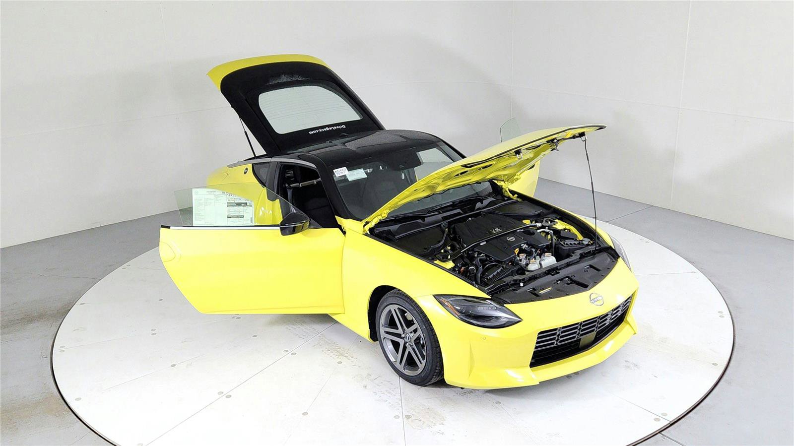 Used 2024 Nissan Z Sport w/ Floor Mat Package RWD image 44