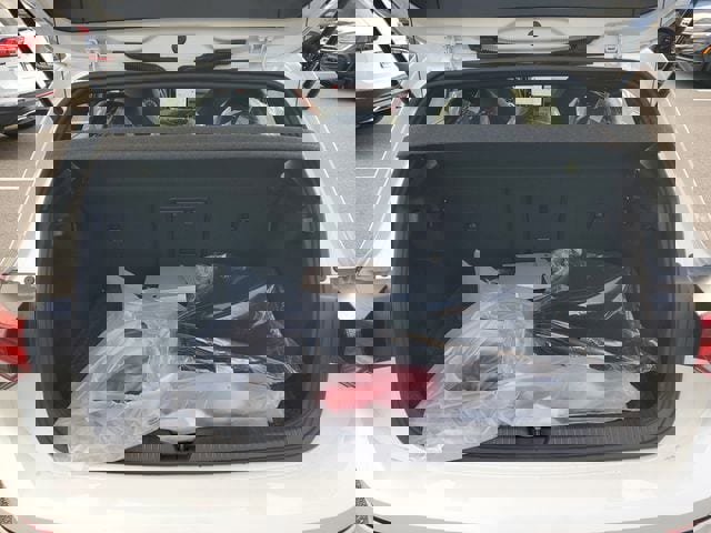 New 2026 Volkswagen GTI SE image 7