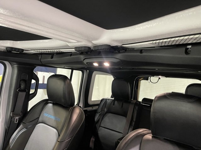 Used 2024 Jeep Wrangler Unlimited Rubicon 4xe image 17