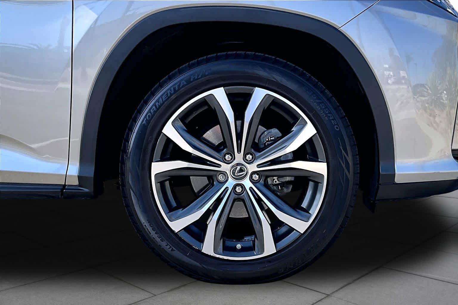 Used 2019 Lexus RX 450h AWD w/ Navigation Package image 10
