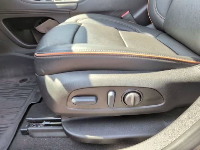 Certified 2023 GMC Acadia AT4 w/ Technology Package image 18