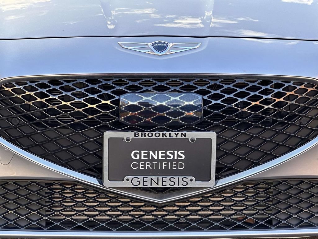 Used 2022 Genesis G70 3.3T w/ Sport Advanced Package AWD/4WD image 9