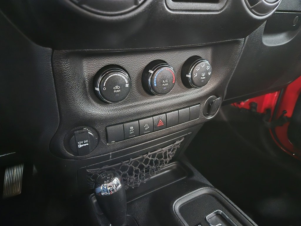 Used 2018 Jeep Wrangler Willys Wheeler image 21