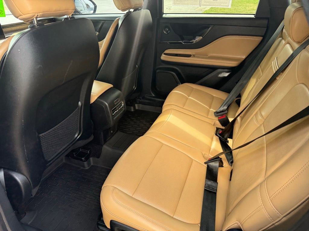 Used 2021 Lincoln Corsair Reserve w/ Equipment Group 201A image 31