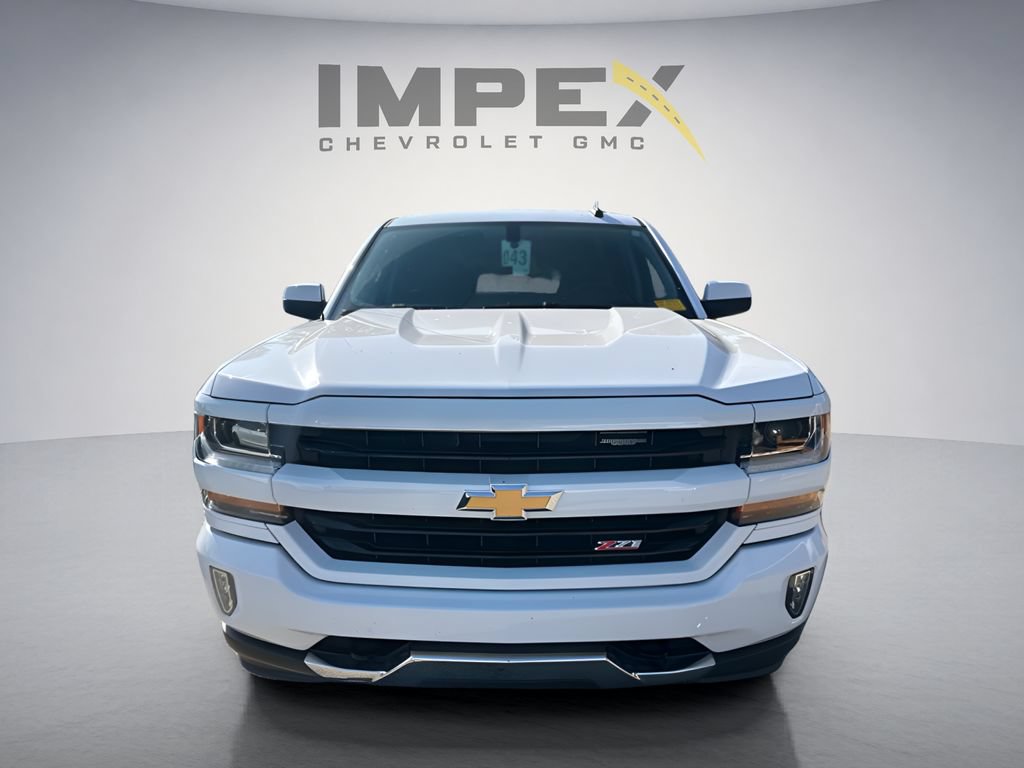 Used 2018 Chevrolet Silverado 1500 LT w/ All Star Edition AWD/4WD image 6