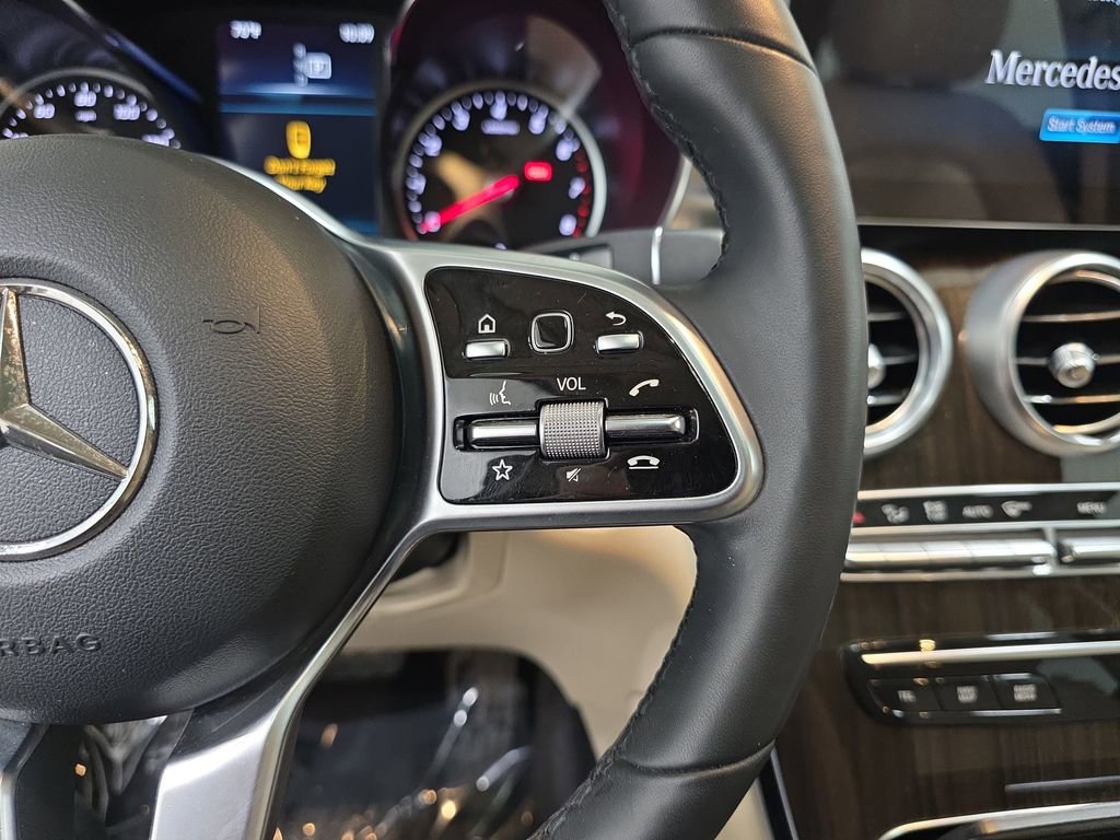 Used 2020 Mercedes-Benz GLC 300 4MATIC image 18