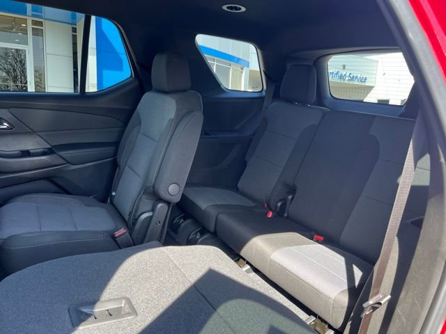Used 2023 Chevrolet Traverse LT image 22