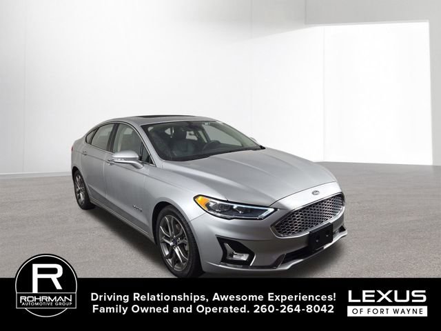 Used 2019 Ford Fusion Titanium image 4