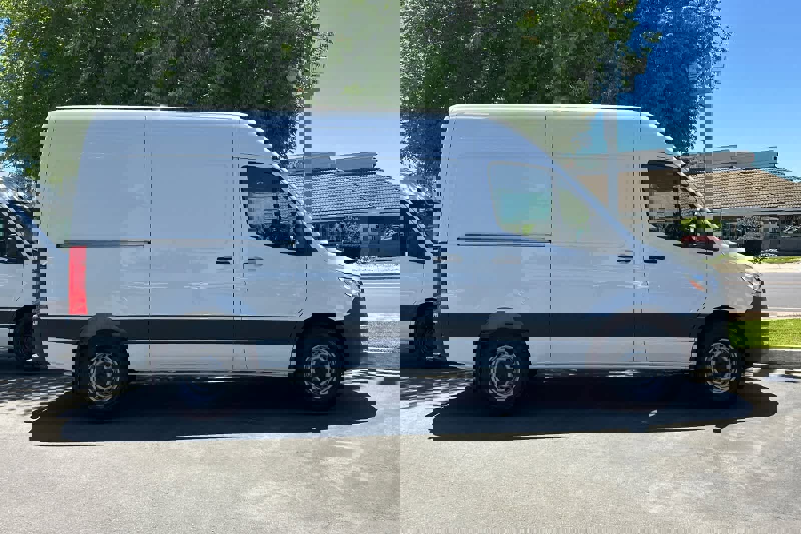 New 2025 Mercedes-Benz Sprinter 2500 image 2