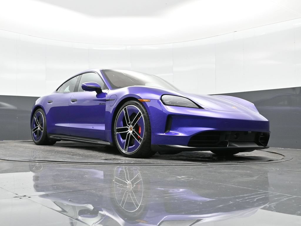 New 2026 Porsche Taycan GTS AWD/4WD image 40