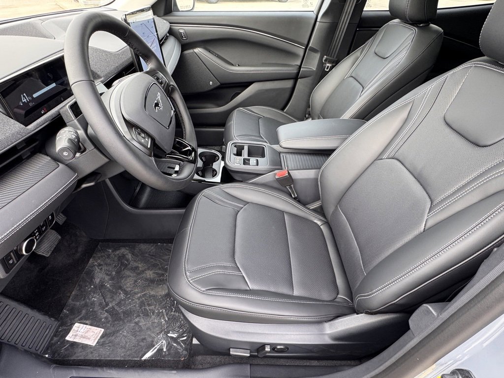New 2025 Ford Mustang Mach-E Premium image 17