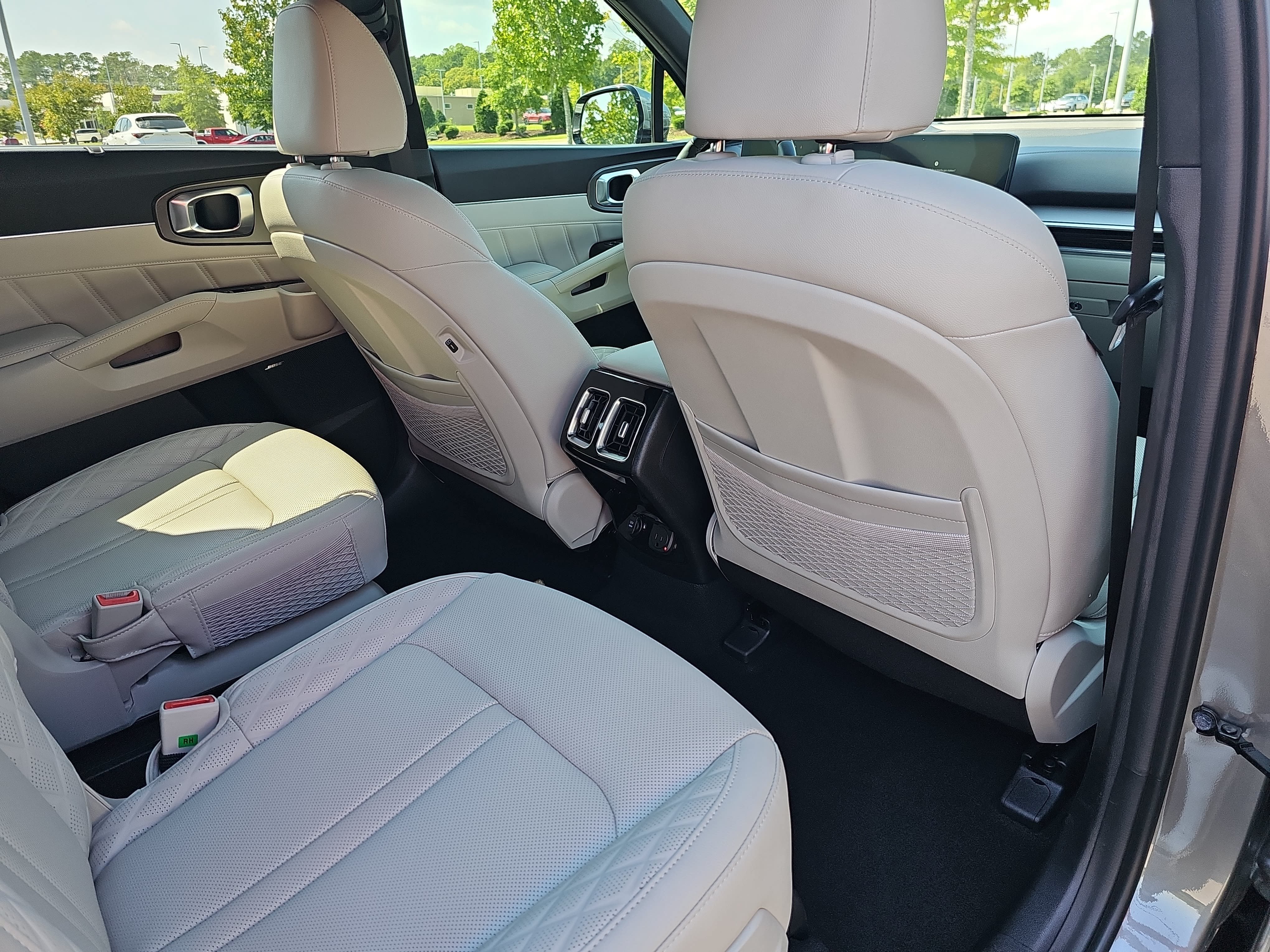 Used 2025 Kia Sorento SX Prestige AWD/4WD image 11