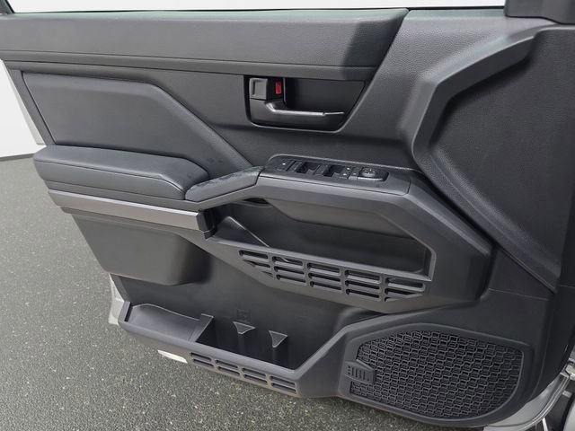 Certified 2024 Toyota Tacoma SR5 image 22