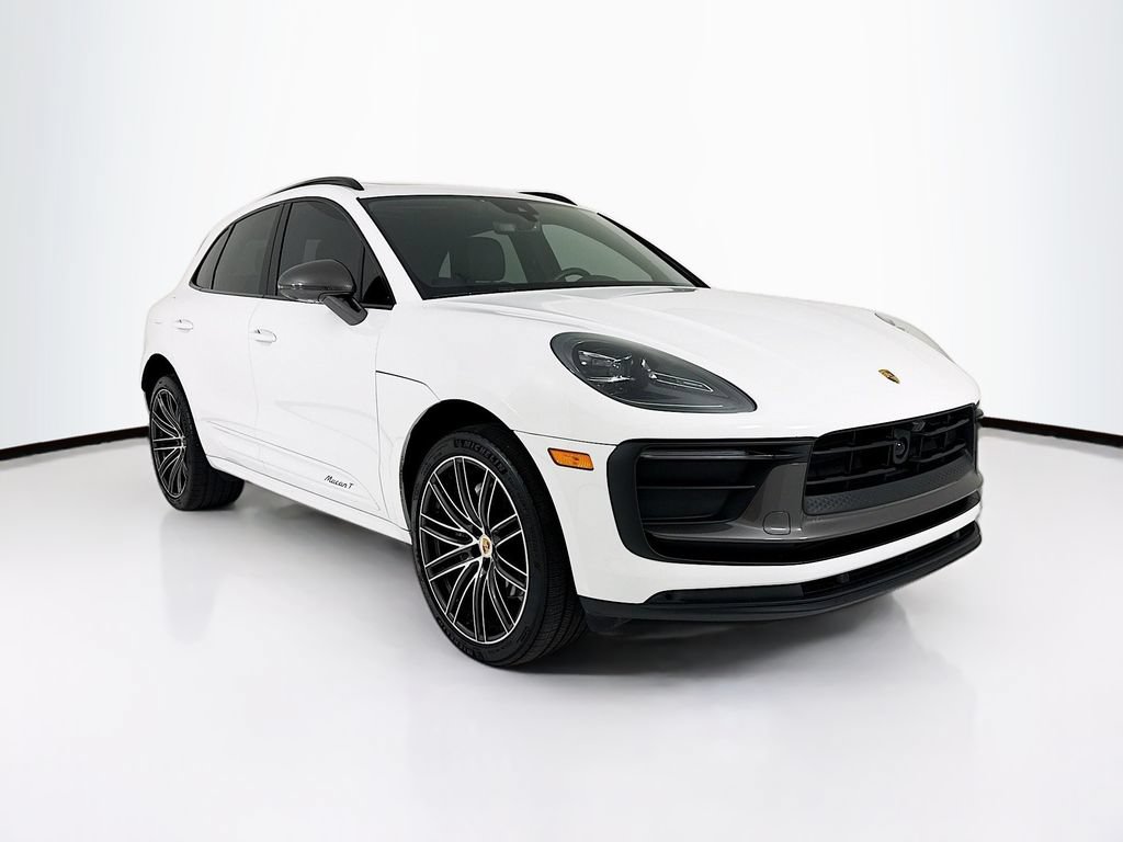 Certified 2024 Porsche Macan Turbo AWD/4WD image 9