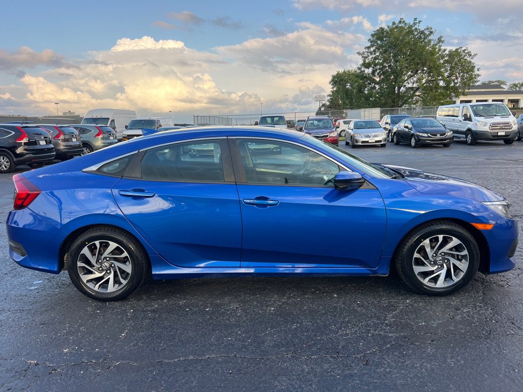 Used 2018 Honda Civic EX image 8