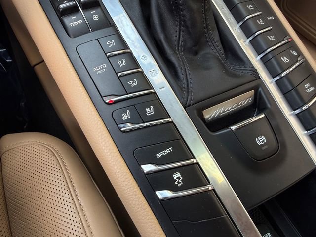 Used 2017 Porsche Macan image 27