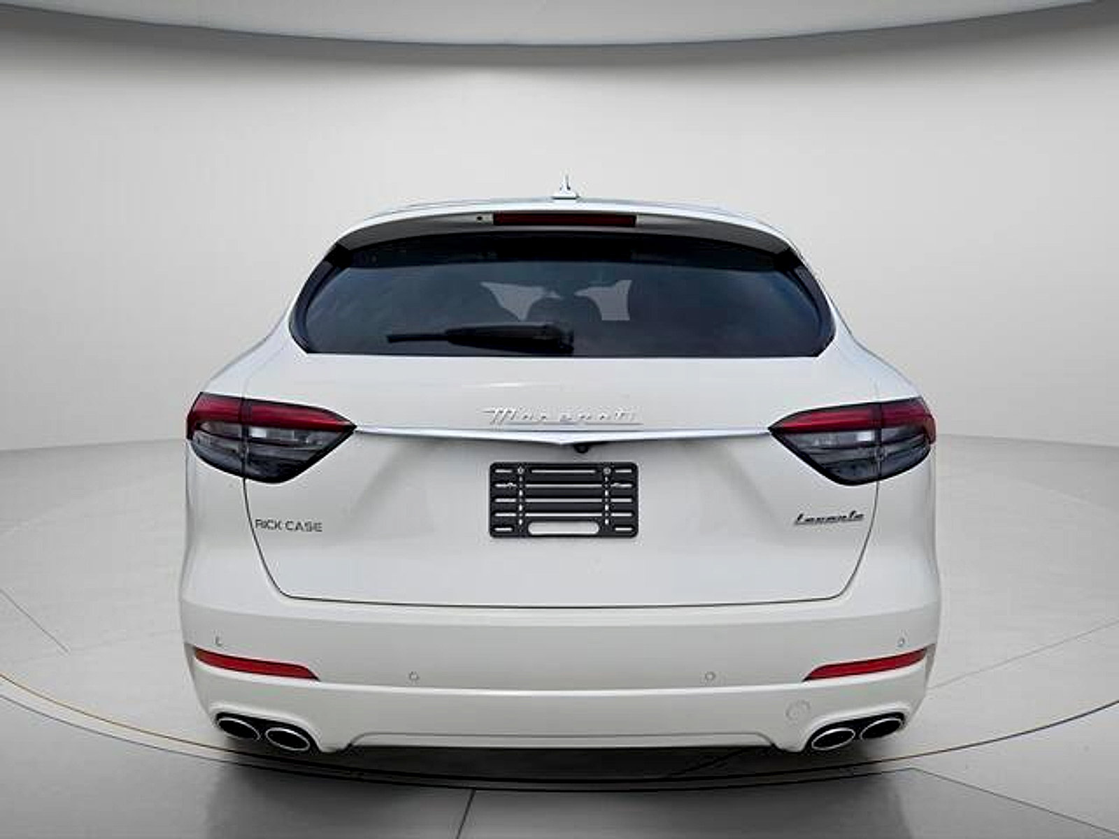 Used 2023 Maserati Levante GT AWD/4WD image 5