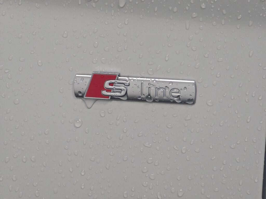 Certified 2025 Audi Q5 2.0T Premium Plus image 35