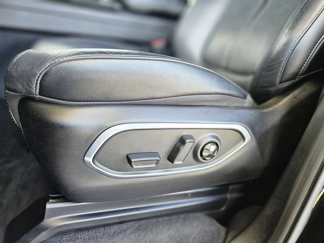 Used 2024 Jeep Wagoneer L Series II RWD image 27