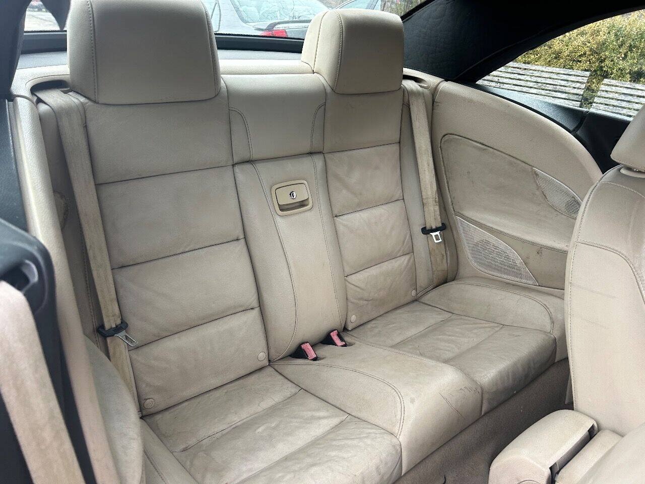Used 2007 Volkswagen Eos 2.0T FWD image 12