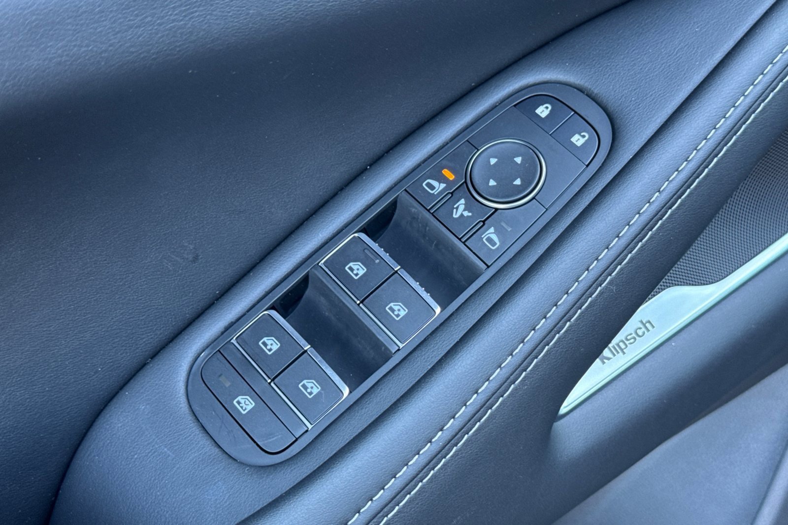 New 2026 INFINITI QX60 Luxe w/ Cargo Package image 11