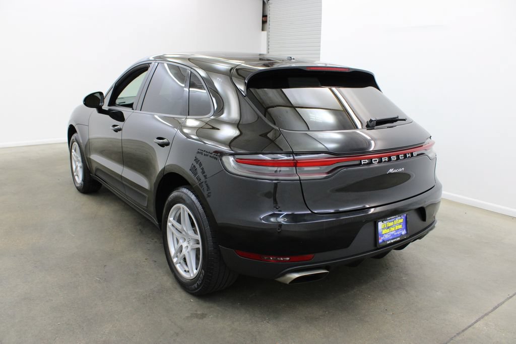 Used 2020 Porsche Macan AWD/4WD image 3