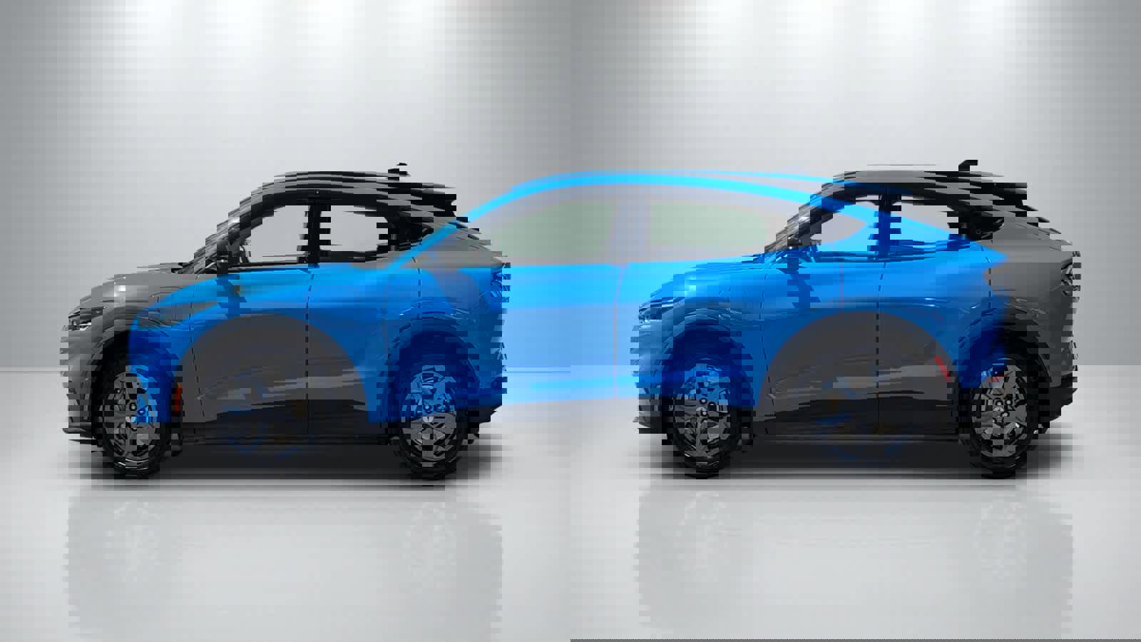 Used 2023 Ford Mustang Mach-E Select RWD image 2