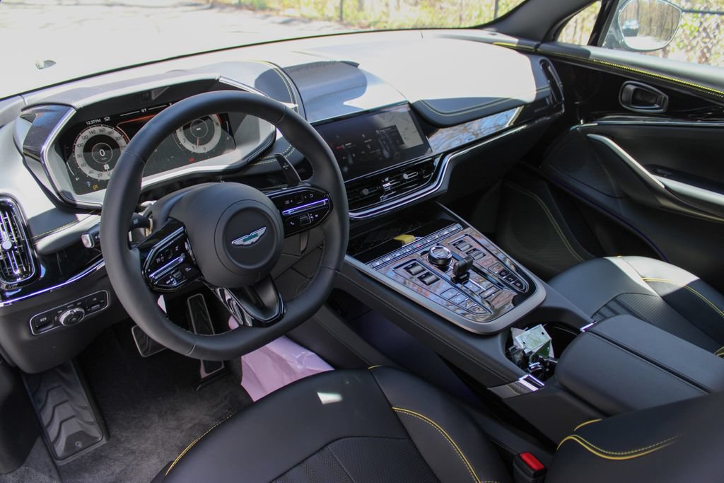 New 2026 Aston Martin DBX 707 AWD/4WD image 8