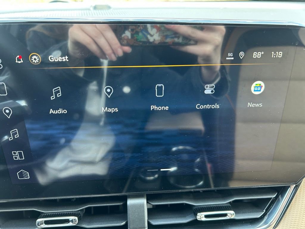 New 2026 Chevrolet Equinox ACTIV w/ Safety and Technology Package image 30