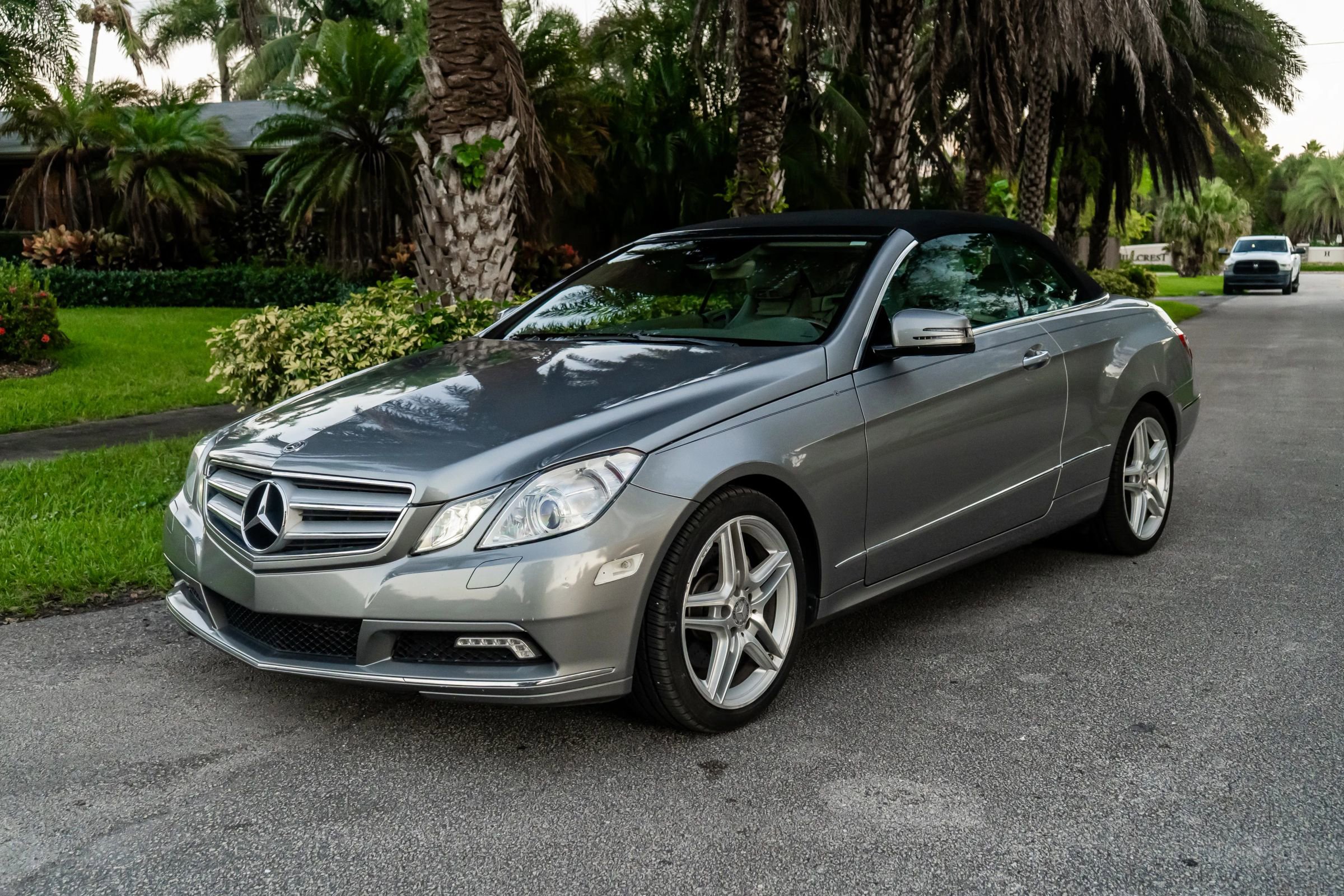 Used 2011 Mercedes-Benz E 350 Cabriolet w/ Premium 2 Pkg image 11