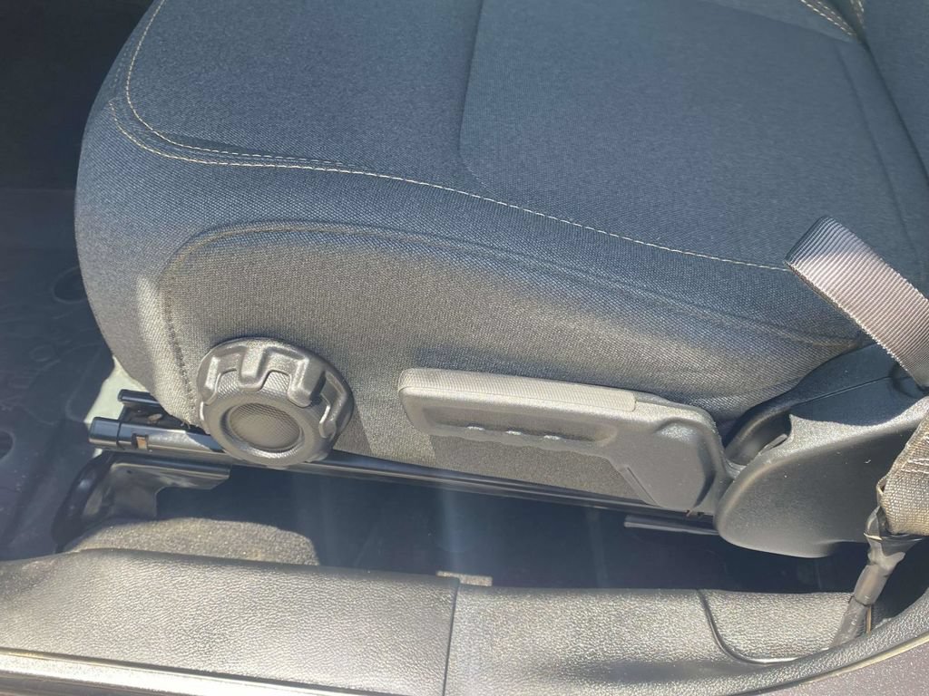 Used 2025 Jeep Gladiator Sport AWD/4WD image 50