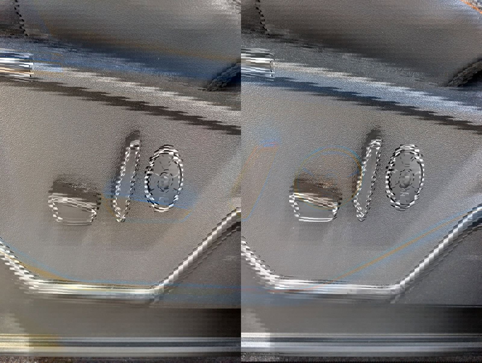 Used 2022 Ford F150 Platinum w/ Equipment Group 701A High image 15