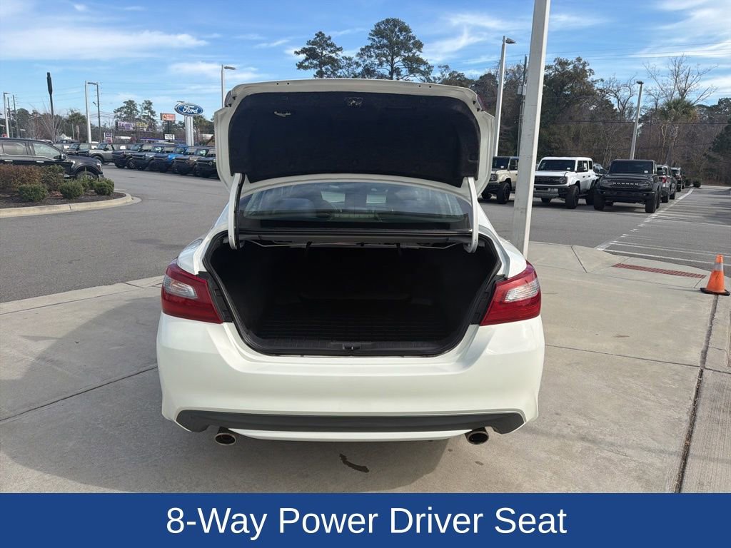 Used 2018 Nissan Altima 2.5 SV image 9