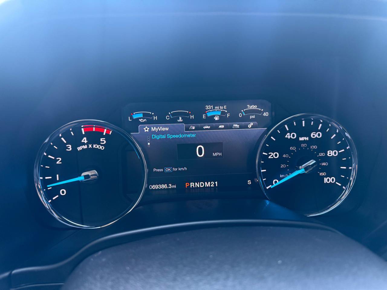 Used 2019 Ford F350 Platinum w/ Platinum Ultimate Package AWD/4WD image 28