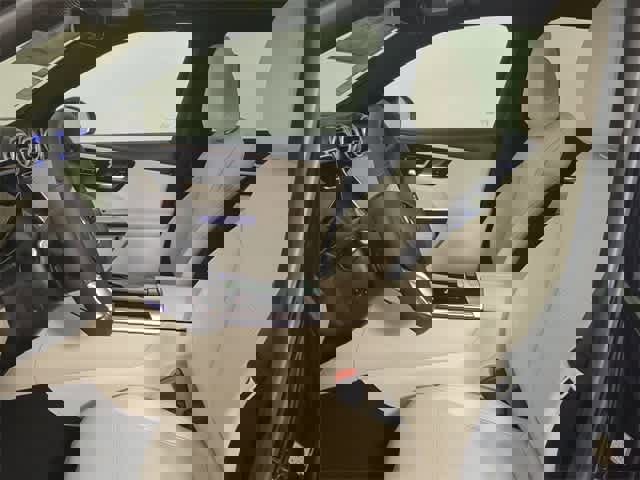 Certified 2026 Mercedes-Benz GLC 300 4MATIC image 15